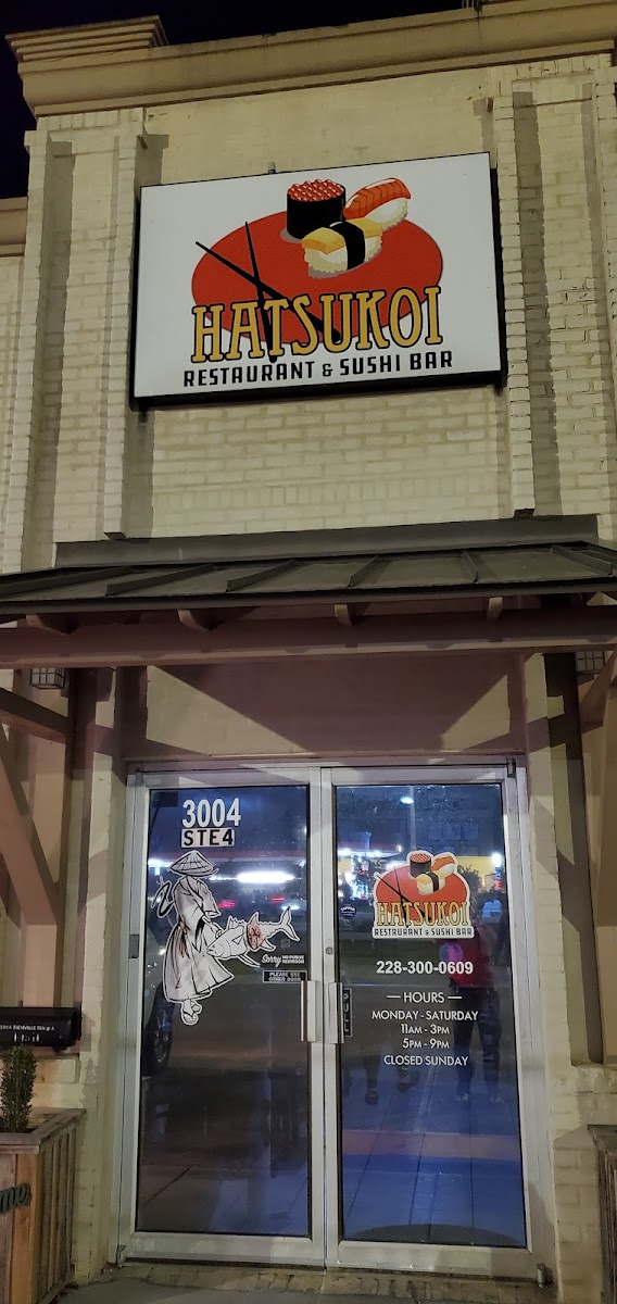 Hatsukoi Restaurant & Sushi Bar